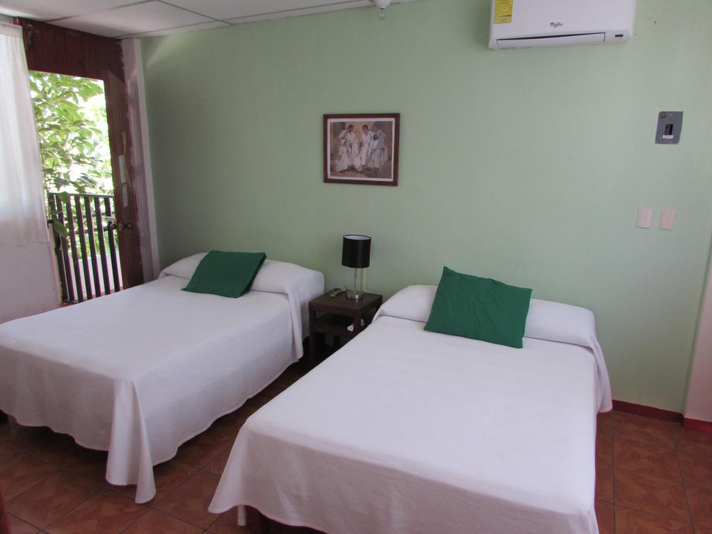 Hotel Puerto Piedra ปูแอร์โตเอสกอนดิโด ภายนอก รูปภาพ