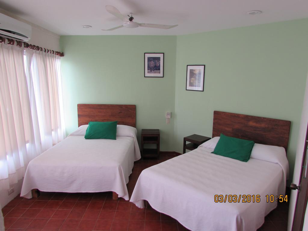 Hotel Puerto Piedra ปูแอร์โตเอสกอนดิโด ภายนอก รูปภาพ
