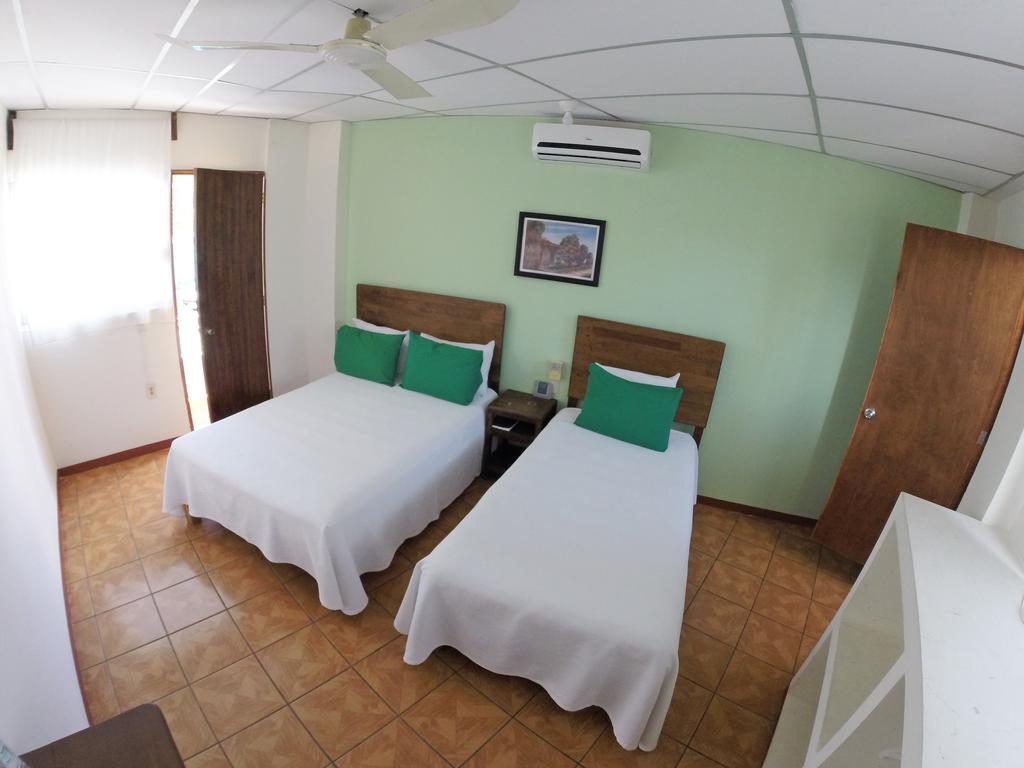 Hotel Puerto Piedra ปูแอร์โตเอสกอนดิโด ภายนอก รูปภาพ
